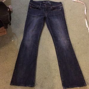 American Eagle jeans distressed size 8 Long